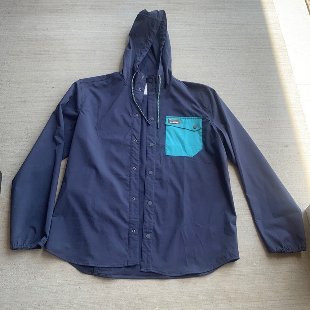 L.L. Bean Traverse Hooded Wind Shirt Long Sleeve Men's Regular Navy - NWOT